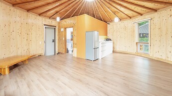 Taean Todamgil Pension