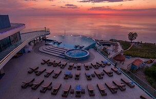 Litz Resort