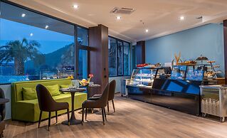 Litz Resort