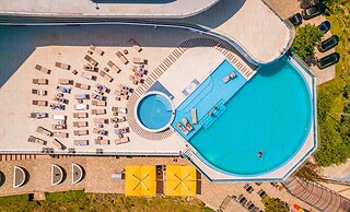 Litz Resort