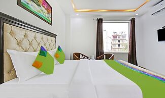 Treebo Royal Empire Adarsh Nagar, Chandigarh