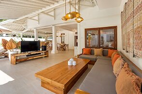 Villa Lisabella by Villa Finder