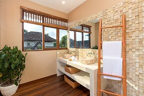 Villa Lisabella by Villa Finder