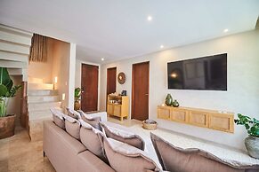 Tanik Tulum By Lockey