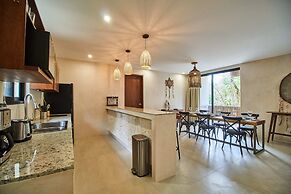 Tanik Tulum By Lockey