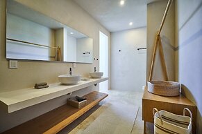 Tanik Tulum By Lockey