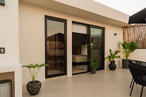 Tanik Tulum By Lockey