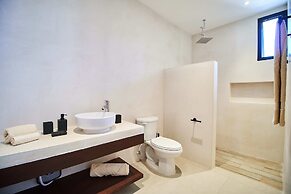 Tanik Tulum By Lockey