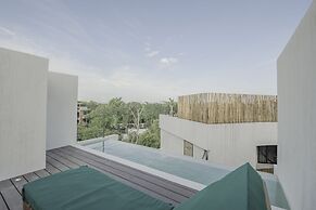 Tanik Tulum By Lockey