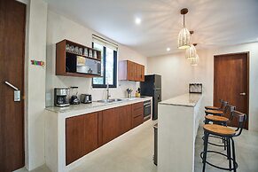 Tanik Tulum By Lockey