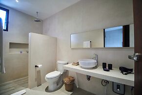 Tanik Tulum By Lockey