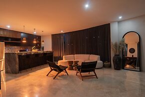 Tanik Tulum By Lockey