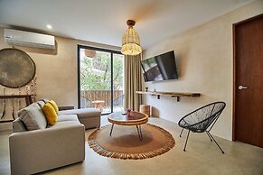 Tanik Tulum By Lockey