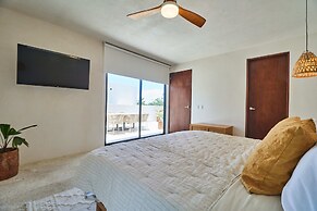 Tanik Tulum By Lockey