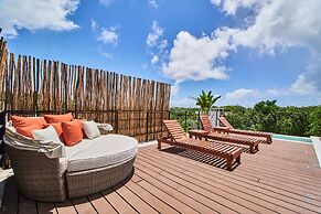 Tanik Tulum By Lockey