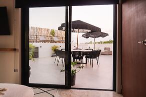 Tanik Tulum By Lockey