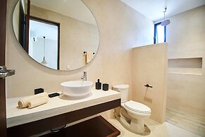 Tanik Tulum By Lockey