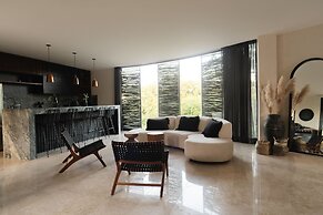 Tanik Tulum By Lockey