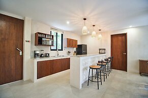 Tanik Tulum By Lockey