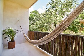 Tanik Tulum By Lockey