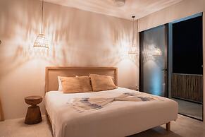 Tanik Tulum By Lockey