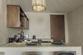 Tanik Tulum By Lockey