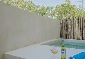 Tanik Tulum By Lockey