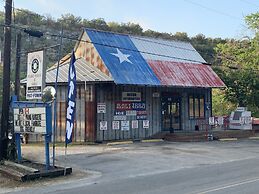 Lil Kahuna Rr 7465 1 Bedroom Home by RedAwning