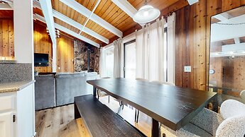 Villa De Los Pinos #35 2 Bedroom Condo by Redawning