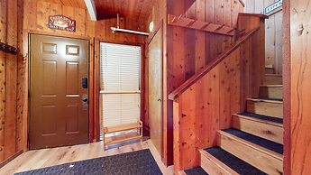 Villa De Los Pinos #35 2 Bedroom Condo by Redawning