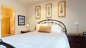 Forest Creek #15 2 Bedroom Condo by RedAwning