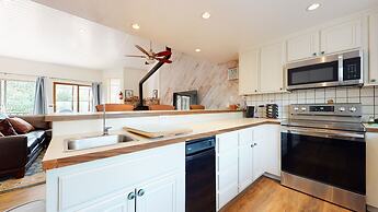 Forest Creek #15 2 Bedroom Condo by RedAwning