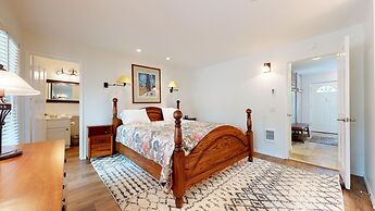 Forest Creek #15 2 Bedroom Condo by RedAwning