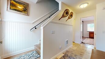 Forest Creek #15 2 Bedroom Condo by RedAwning