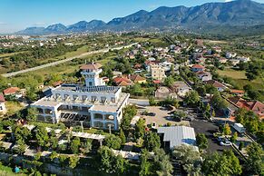 Nari Lunder Agro-Tourism