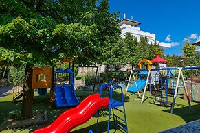 Nari Lunder Agro-Tourism