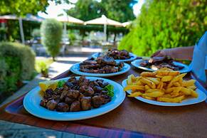 Nari Lunder Agro-Tourism