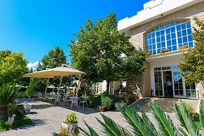 Nari Lunder Agro-Tourism