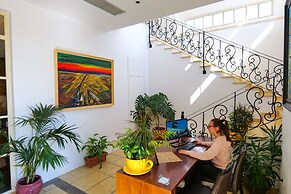 Nari Lunder Agro-Tourism