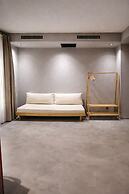 Soas Suites