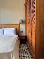 Soas Suites