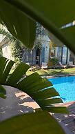 Soas Suites