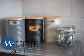 Brunswick Road Lovely 2 Bed Apartment