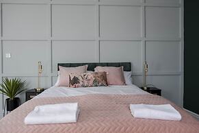 The Callie by Sasco Apartments