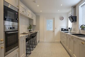 The Callie by Sasco Apartments