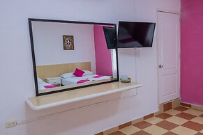 OYO Hotel Marías,Aeropuerto Internacional de Chetumal