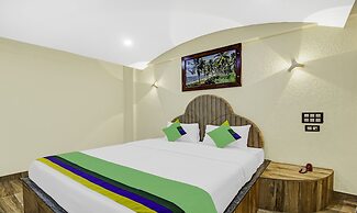 Treebo Majestic Palms, 2 Km From Colva Beach