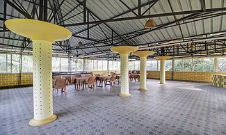 Treebo Majestic Palms, 2 Km From Colva Beach