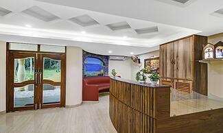 Treebo Majestic Palms, 2 Km From Colva Beach