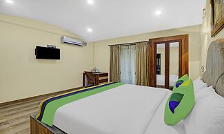 Treebo Majestic Palms, 2 Km From Colva Beach
